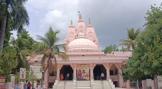આષાઢી બીજે ઇસ્કોન વડોદરાની 45મી શ્રી જગન્નાથ રથયાત્રા, 45 ટન શીરો મહાપ્રસાદનું થશે વિતરણ