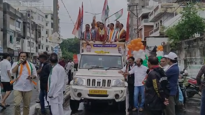 માંજલપુર પેટાચૂંટણી: કોંગ્રેસની પરિવર્તન સંકલ્પ રેલીમાં અમિત ચાવડા સહિતના નેતાઓની હાજરી