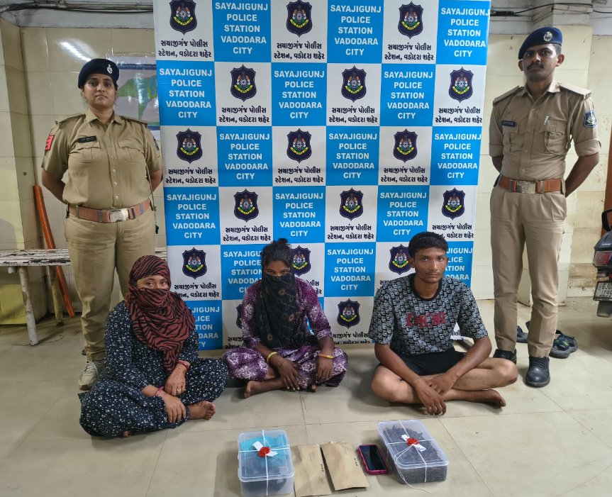 વડોદરામાં ગાંજાનો કાળો ખેલ ઝડપાયો; બે મહિલા સહિત ત્રણ સામે NDPS હેઠળ ગુનો