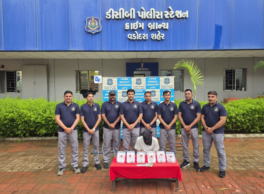 22 વર્ષથી ઘરફોડ ચોરીઓ કરનાર પોલીસ શકંજા માં, આંતરરાજ્ય ચોર રૂ.34 લાખના મુદ્દામાલ સાથે ઝડપાયો