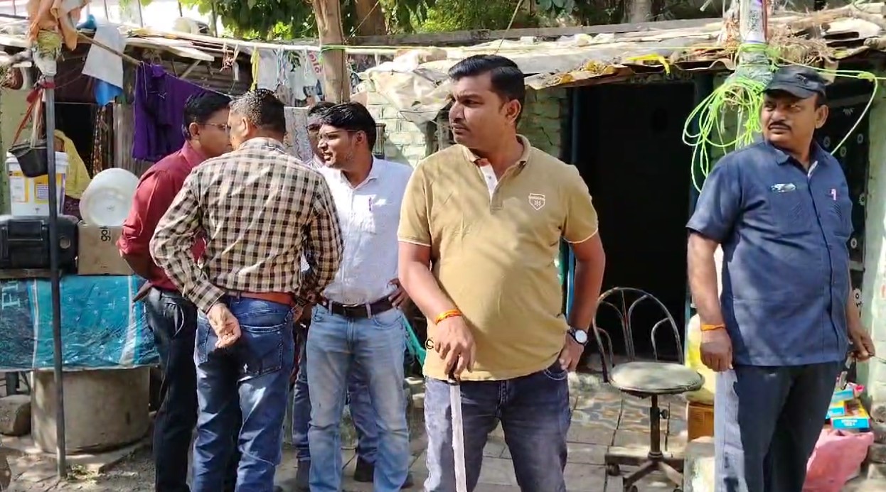 વડોદરા મહાનગર પાલિકાના મ્યુનિસિપલ કમિશનર દિલીપ રાણા ઓન એક્શન મોડ