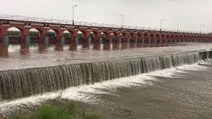 વડોદરામાં પૂર રોકવા પૂર્વ તૈયારી : લોક ભાગીદારીનો અભિગમ અપનાવતા મ્યુ.કમિશનર દિલીપ રાણા આજવા, પ્ર